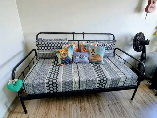 Sofá-Cama Londres Icamas + Colchão | R$ 1.200