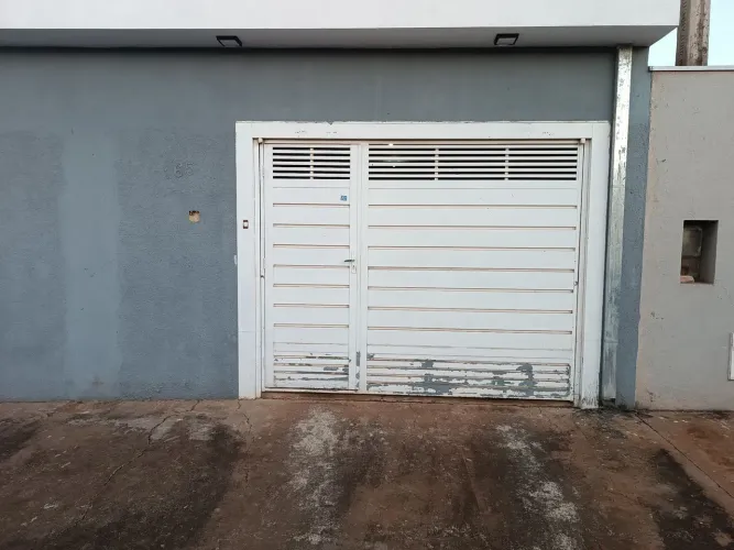 Portão basculante + motor eletrônico