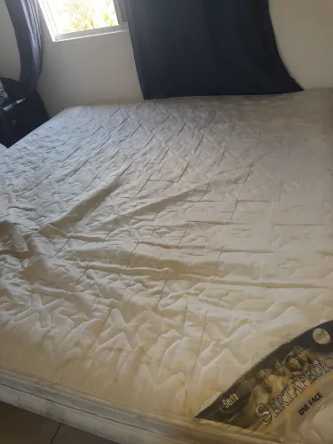 Cama box