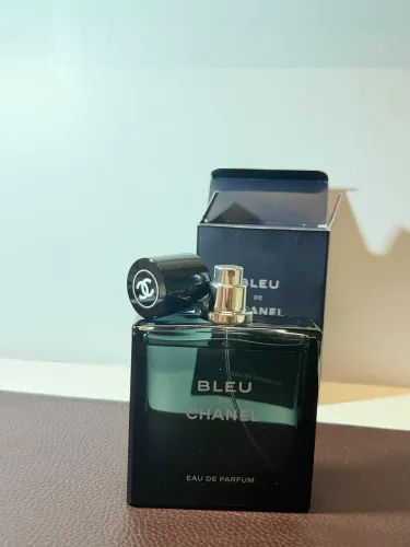 Perfume bleu de Chanel eau de parfum original nunca usado