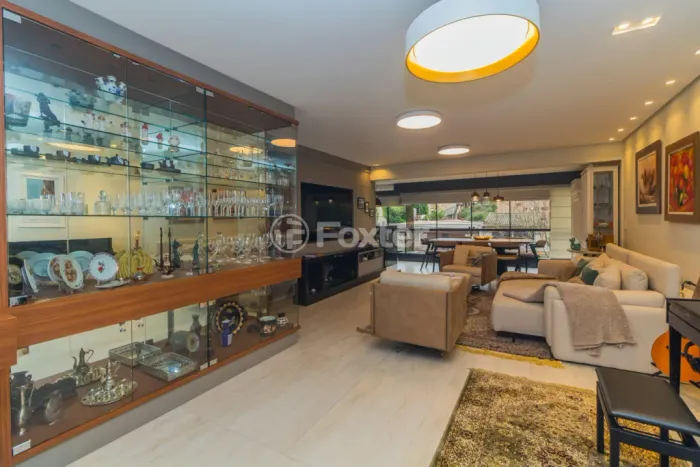Apartamento à venda Rua Pedro Ivo, Mont Serrat - Porto Alegre