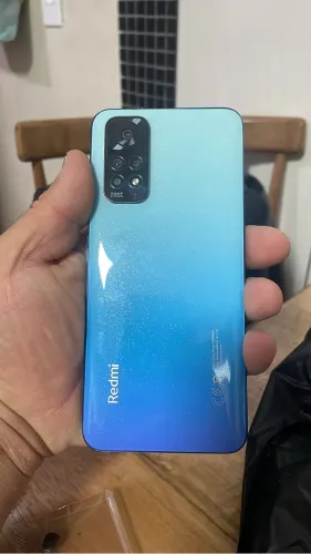 Celular note 11
