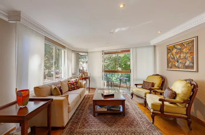 Apartamento para venda em Real Parque com 4 quartos, sendo 4 suítes, 231m²
