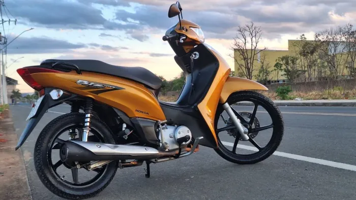 Biz 125 Ex - Excelente