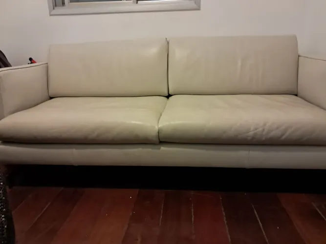 Sofa de couro