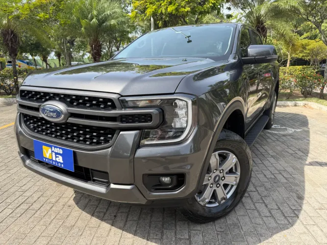 Ford Ranger XLS 2.0l 4X4 2025