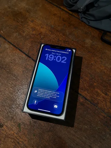 iPhone 12 128 gigas todo original