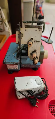 Overlock singer doméstica