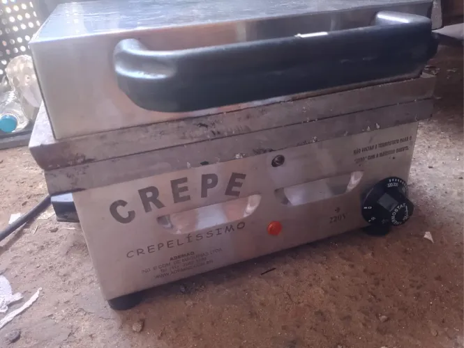 Crepeira 12v nova pouco usada