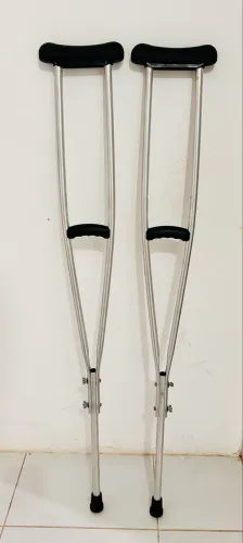 Muleta Axilar Usada