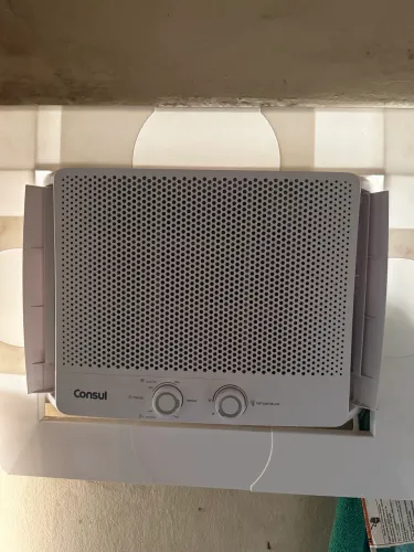 Ar condicionado Janela 10.000 BTUs Perfeito Estado