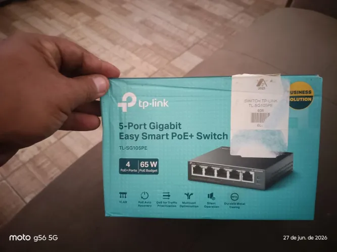Switch Poe novo na caixa 