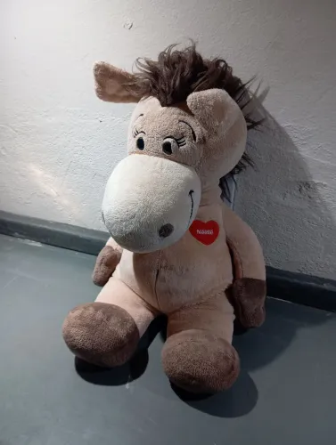 Bicho de pelúcia Cavalinho Nestlé sem o filhote