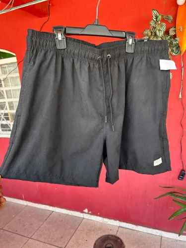 Shorts C&A novo GG