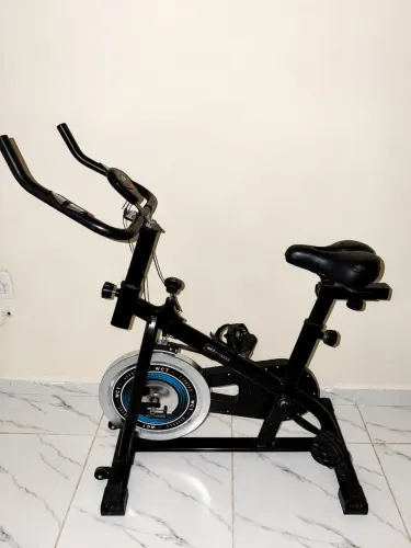 Bicicleta Spinning WCT Fitness