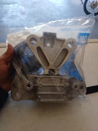 Coxim do motor câmbio L.E ONIX TRACKER NOVA MONTANA MANUAL