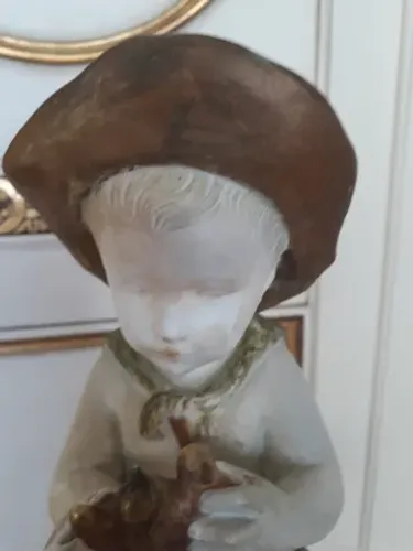 Estátua em gesso, "menino"