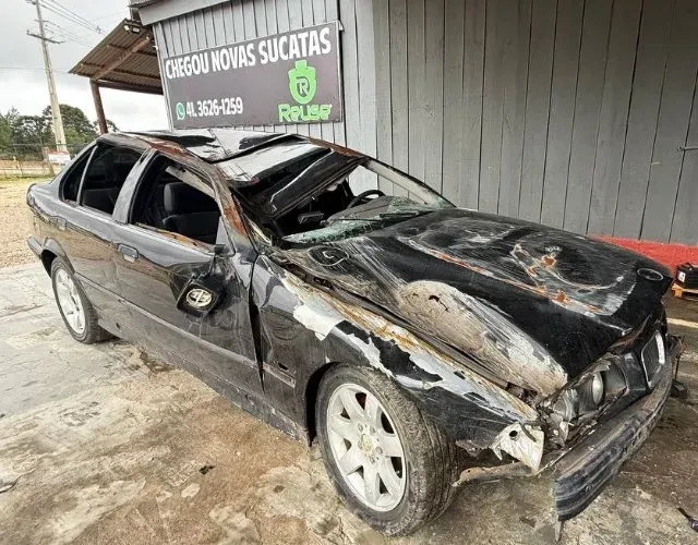 Sucata Bmw Serie 3 328i 6cc 1996 Retirada de peças 