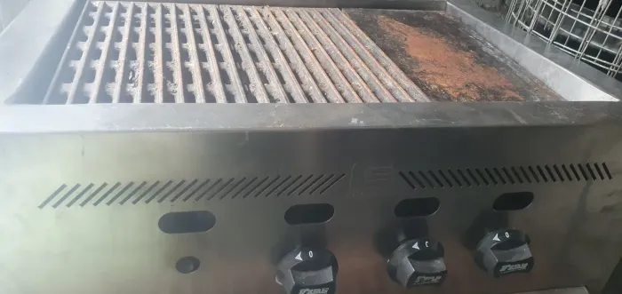 Chapa Charbroiler Grill edanca