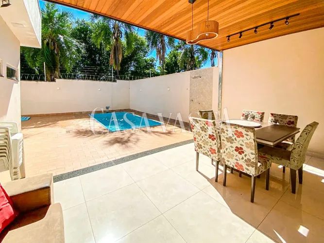 Casa em Condomínio Mansour