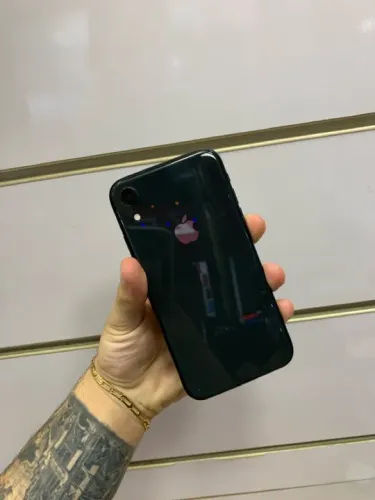 iPhone XR preto