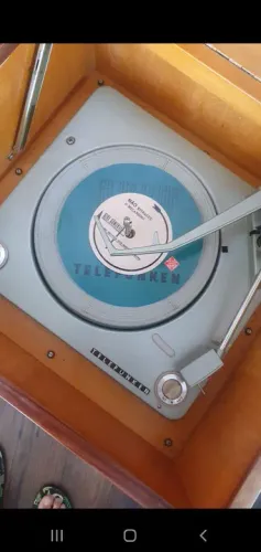 Vitrola radiola radio antigo Telefunken n Phillips amplificador technics lp disco knobs
