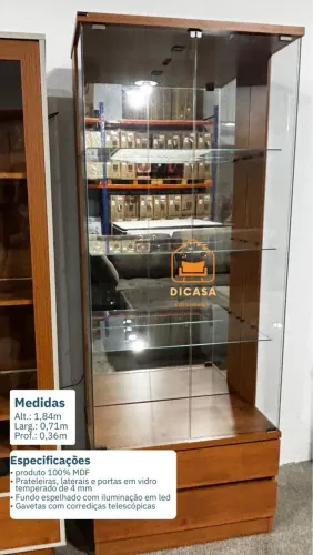 Cristaleira com led e espelho pronta entrega 