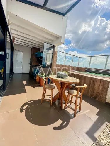 Cobertura Penthouse à venda no Veredas do Lago, com 133 m2, 2 quartos 1 suíte, Setor Oeste