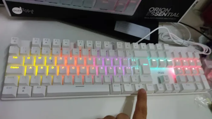 Teclado mecânico branco