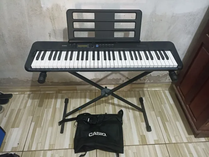 Casio cts-300 61 teclas com sensibilidade
