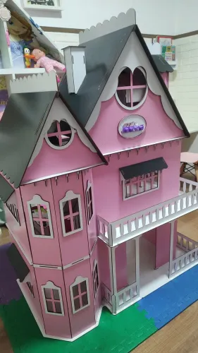 Casa de bonecas da Barbie promoção abaixei pra vender 