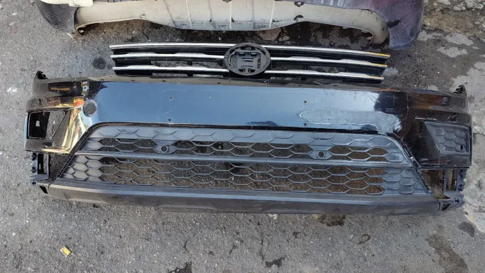 Parachoques dianteiro Tiguan