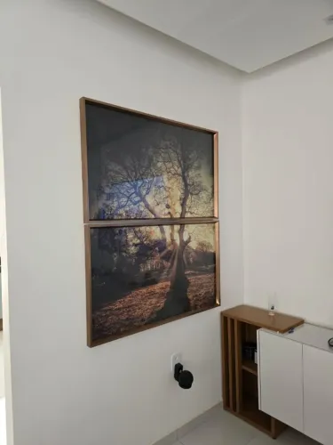 Kit com 2 Quadros Decorativos com moldura e vidro