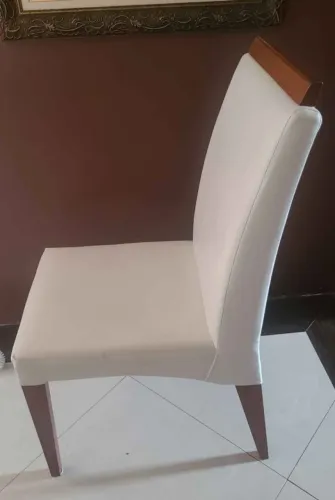 Conjunto de 6 Cadeiras Brancas de Couro Ecológico de Madeira Maciça