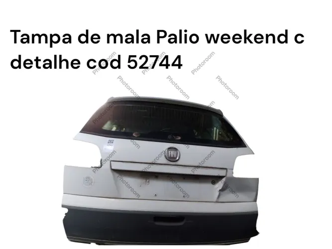 Tampa de mala Palio Weekend com detalhe