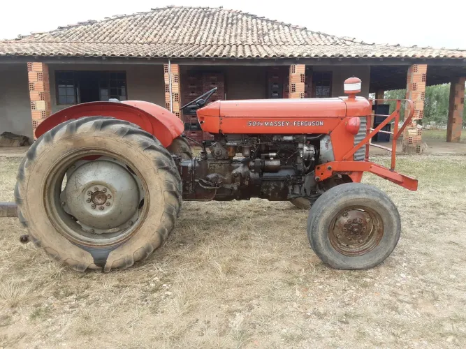Trator Massey Ferguson 50X