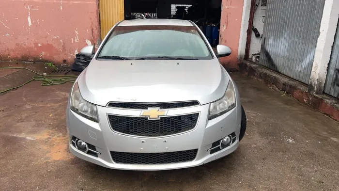 Sucata Cruze hatch 2012 