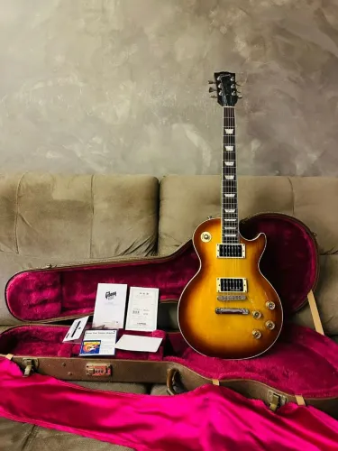 Guitarra 1997 Gibson Standard Yamano edição limitada.<br>