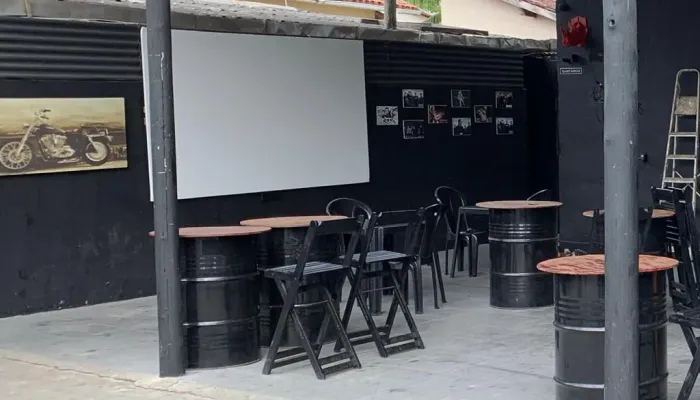 Vendo Tela de projeção - Vila Velha