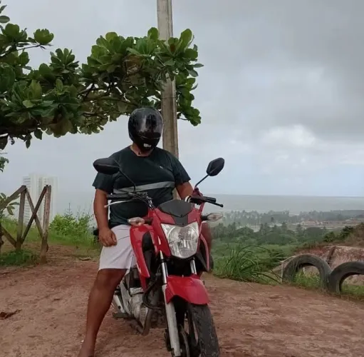 Vende-se tinta 2016      valor $12.200