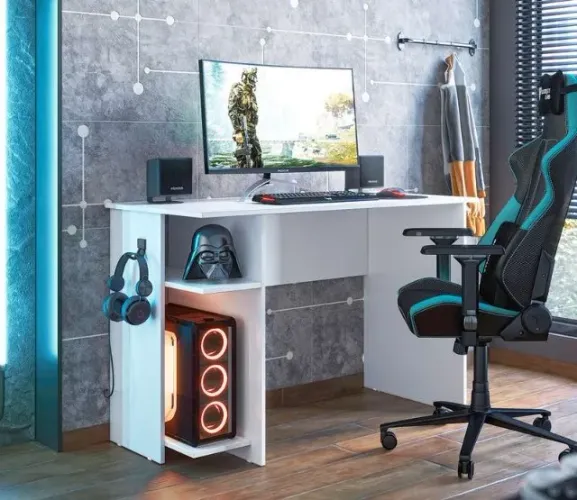 Mesa Gamer Qmovi
