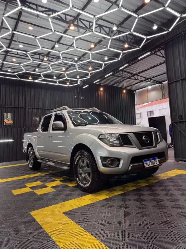 Nissan Frontier SV At.cd 4X4 2.5 TB Diesel Mec. 2014