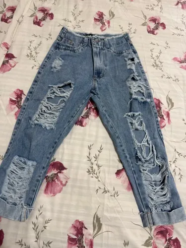 Calça Jeans Destroyed Feminina