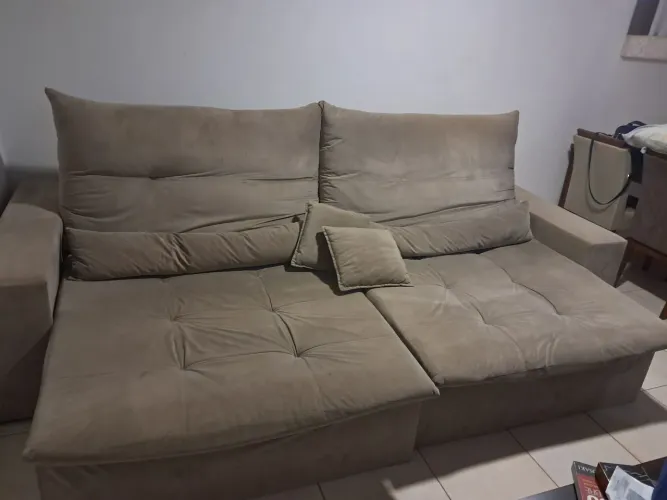 Sofa Retrátil 6 lugares  Baixou preco