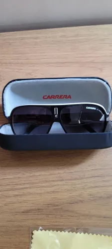 Óculos de sol Carrera