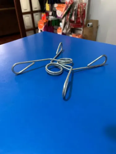 1 par de presilha de 30mm para prender pesos na barra
