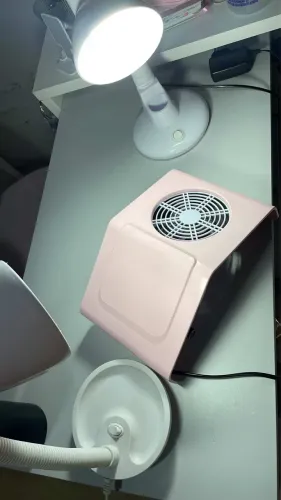 Sugador de pó + luminária 