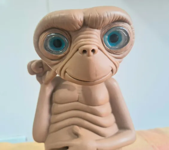 E.T O Extraterreste Grow