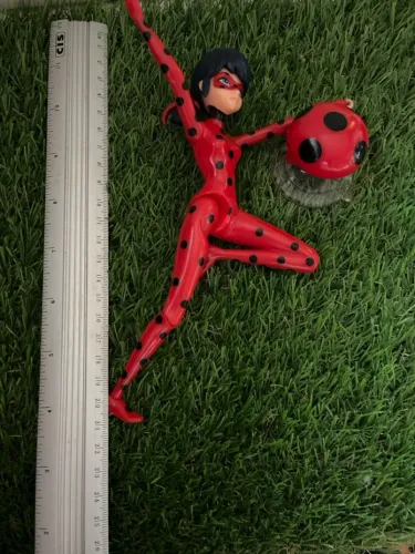 Boneca Lady Bug Miraculous Pula E Voa Bandai Sunny 1641