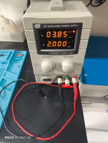 Fonte De Bancada Digital Afr Fa-3005t Com 4 Dígitos